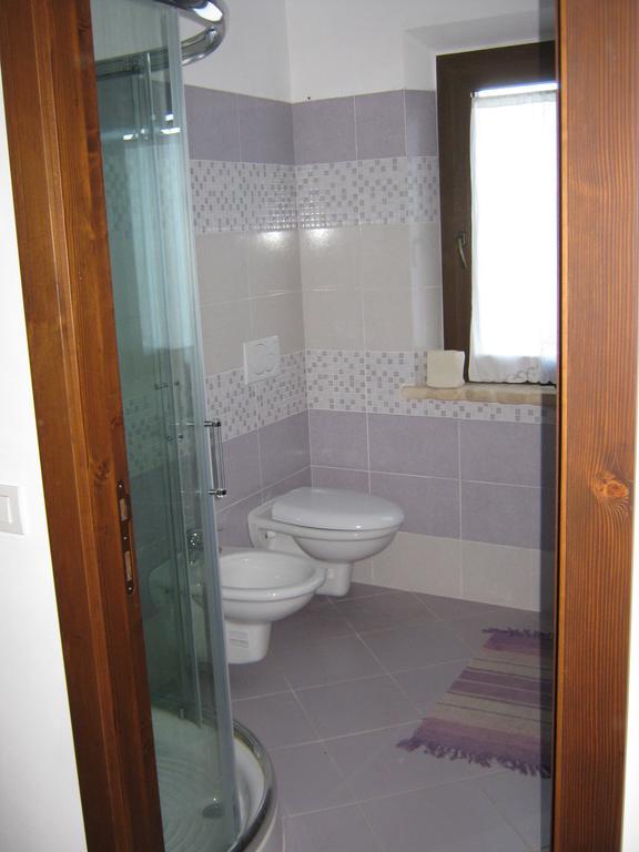 Apartamento BB Fonterrante Monterubbiano Habitación foto